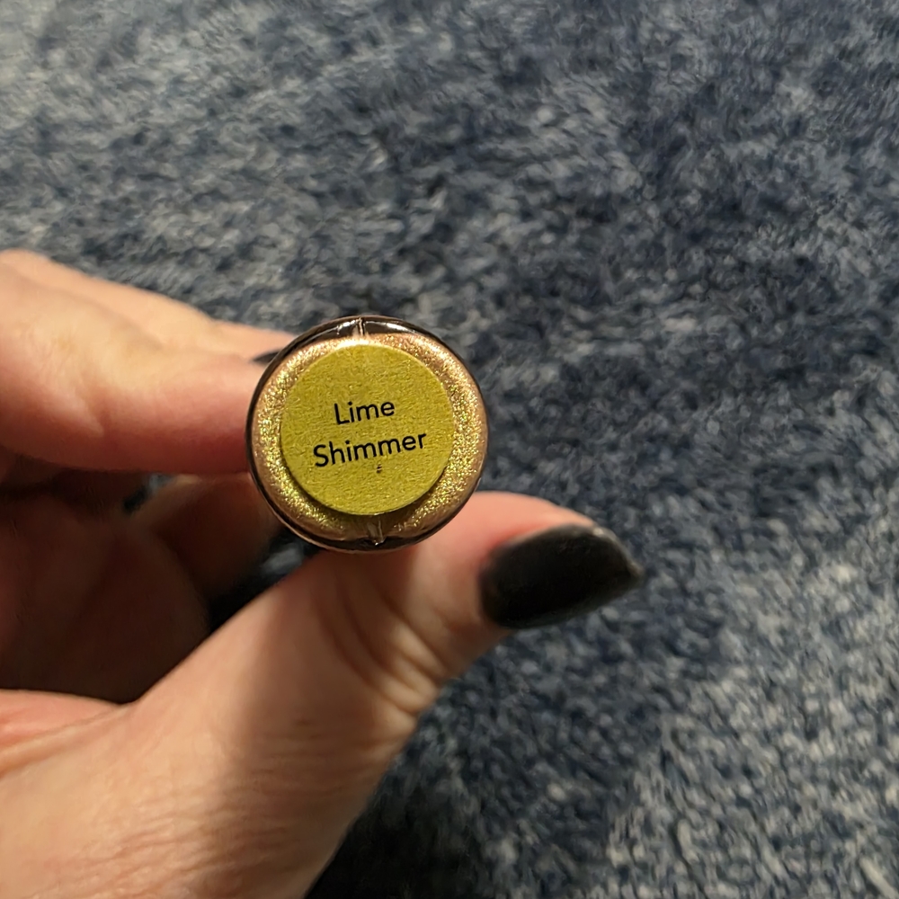 Senegence Lime Shimmer Eyeshadow